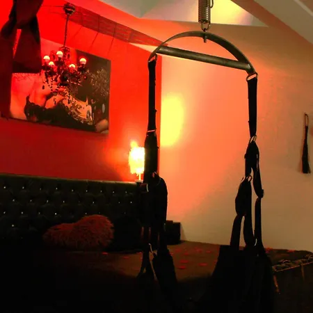 Ferienhaus Ange Ou Demon, Jacuzzi, Sauna, Room, Location A La Journee Benfeld