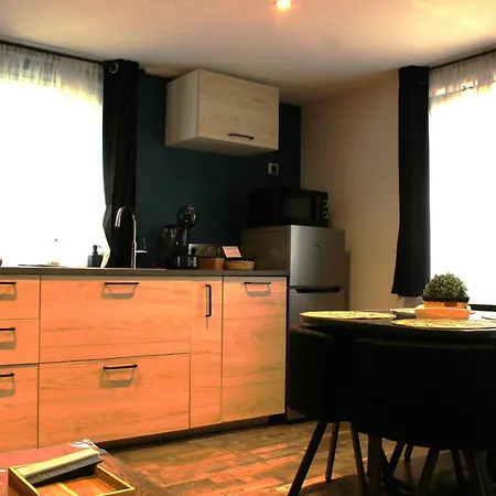 Ange Ou Demon, Jacuzzi, Sauna, Room, Location A La Journee *